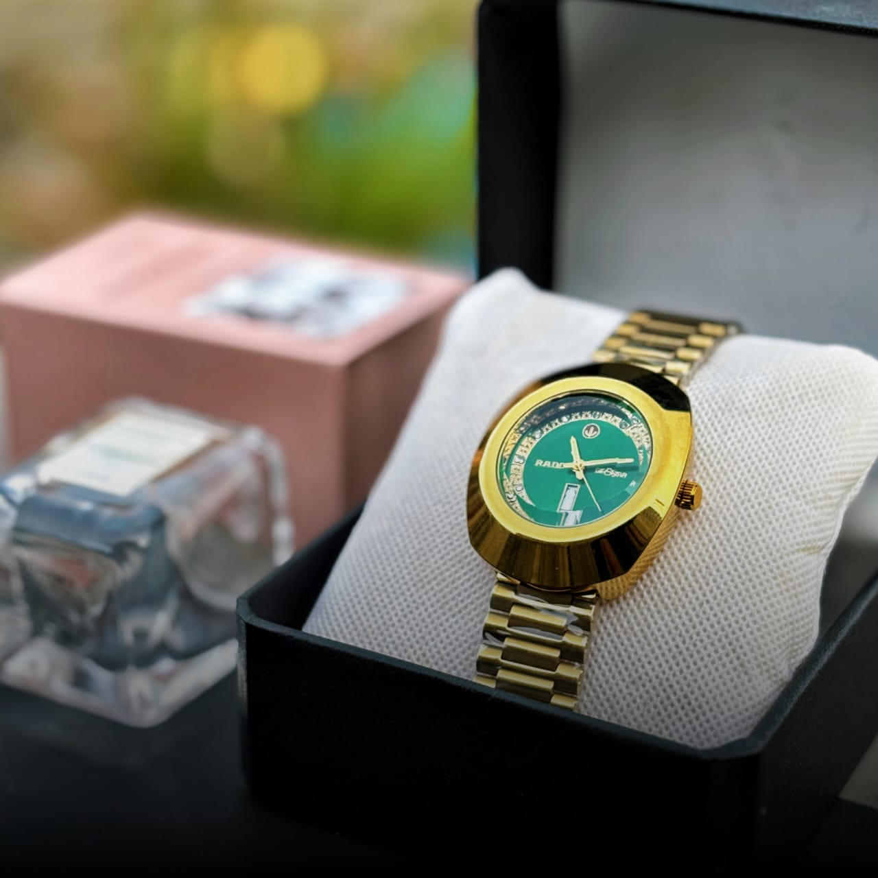 Selected Variant Image